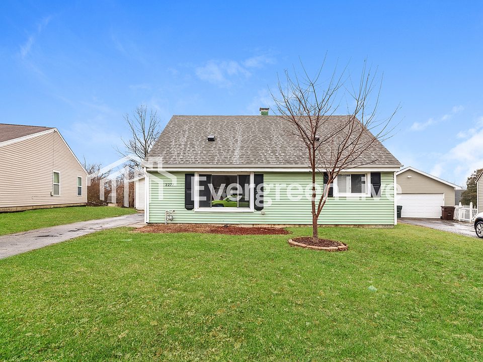 1st image of 2277 Hazelton Ave