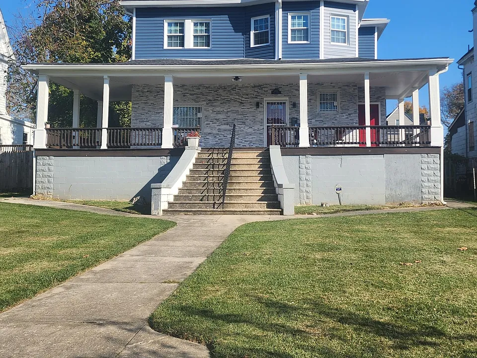 4302 Maine Ave #3