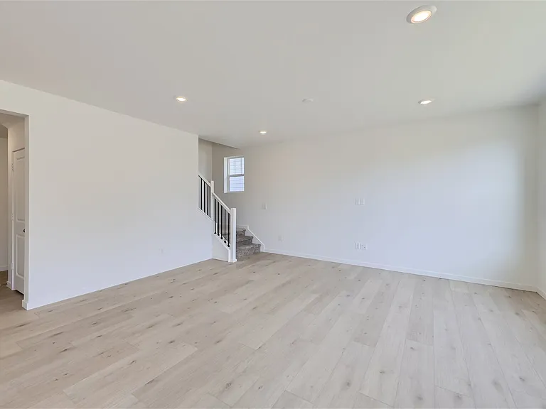16594 E 109th Pl — Photo 12