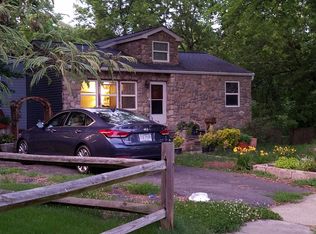 14402 Lamar Rd, Woodbridge, VA 22191