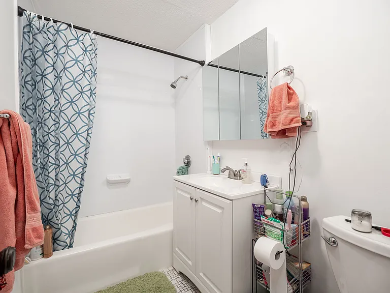 55 Central St #2 — Photo 15
