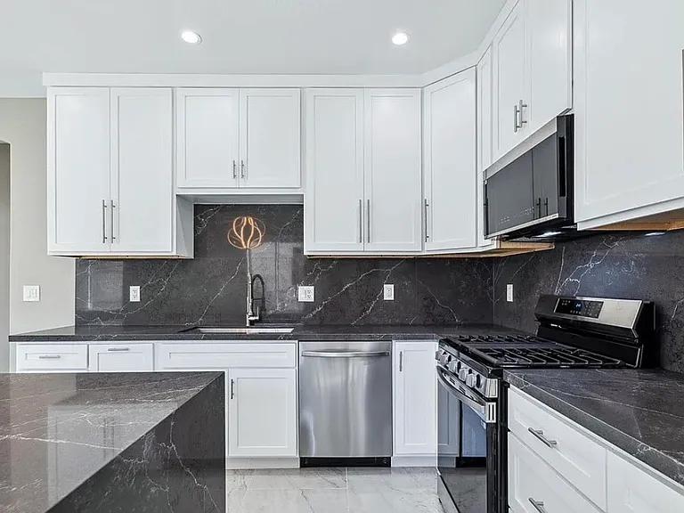 1794 Artesia Dr — Photo 8