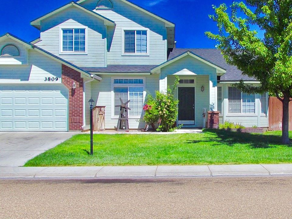1st image of 3809 Stonehedge Way