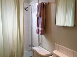 402 11th St SW, Albuquerque, NM 87102