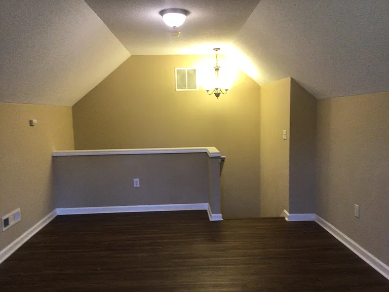 109 Karsten Creek Dr — Photo 17