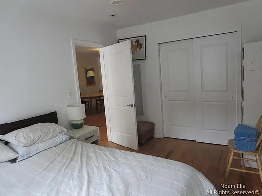 Rented by Noam T Elia, LREB | media 6