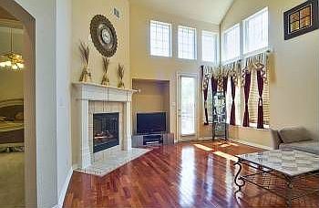 5th image of 4413 Sandra Lynn Dr