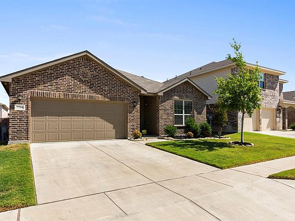 3rd image of 7704 Lake Vista Way