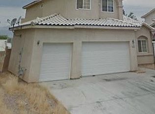 2443 Paddock Ln, Las Vegas, NV 89156