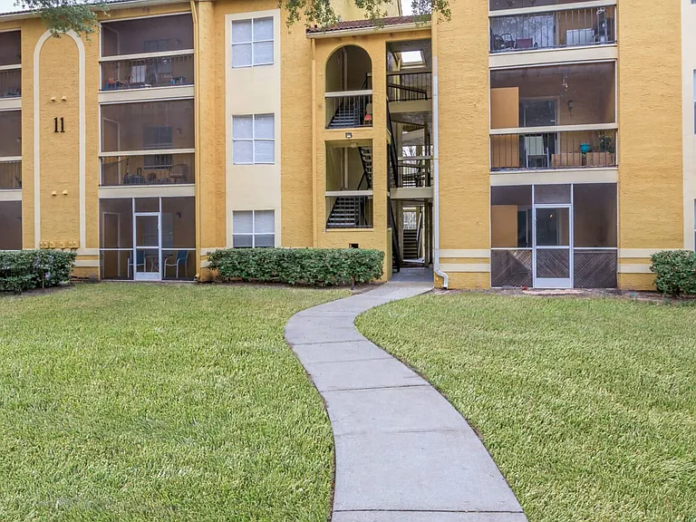 Images Condominiums — Photo 16