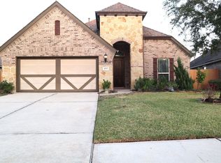 4553 New Country Dr, Spring, TX 77386