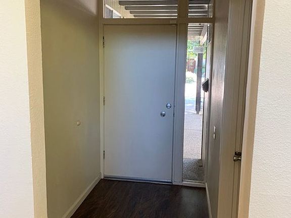 2nd image of 1331 Brown Dr