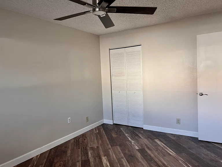 2865 SW 22nd Ave #1080 — Photo 9