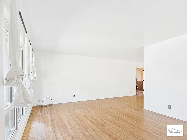 204 Solana Dr — Photo 3