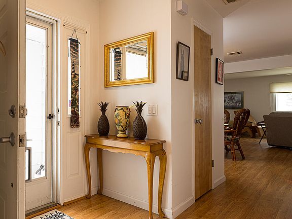 3rd image of 37 Santo Domingo Drive