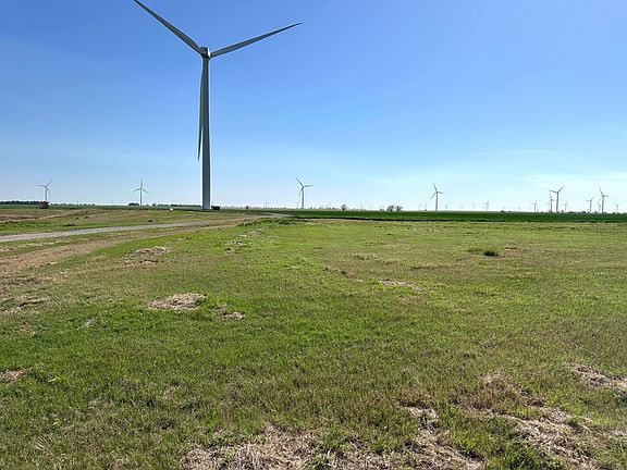 2nd image of 1000 E Union Rd