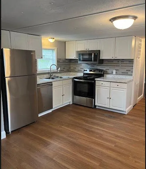6016 Cedar Glen Dr — Photo 1