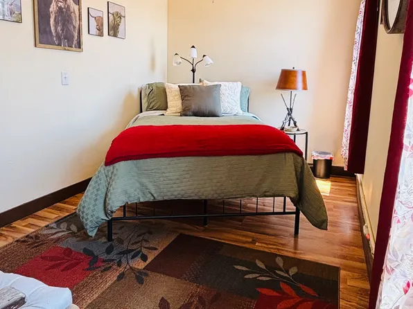 612 5th Ave #3, Belle Fourche, SD 57717