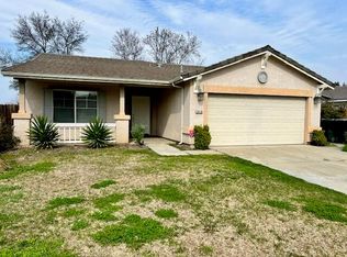 3916 W Delta Ave, Visalia, CA 93291