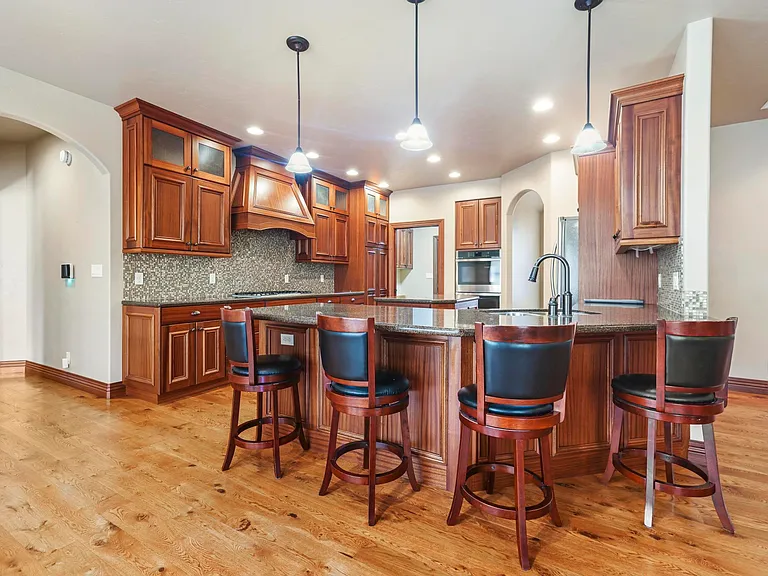 670 Sun Terrace Dr — Photo 48