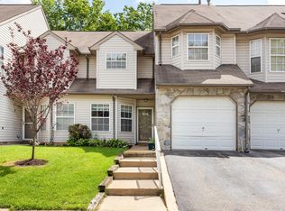 2302 Grassy Hollow Dr, Toms River, NJ 08755