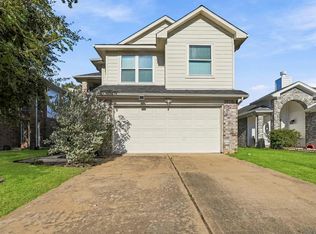 6726 Windy River Ln, Katy, TX 77449