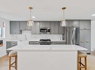 93 Hillside Dr UNIT 93, Wayland, MA 01778