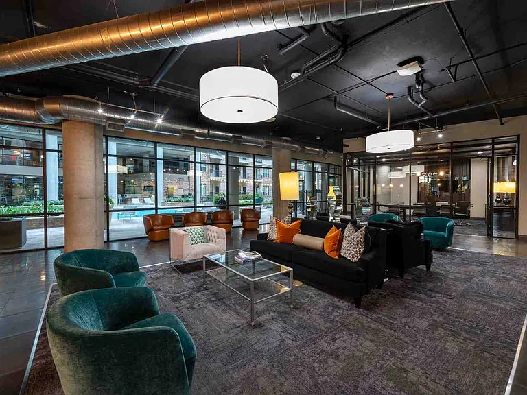 Elan Med Center — Photo 15