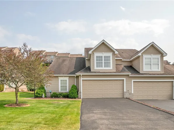 3047 Ironwood Cir, Jeannette, PA 15644