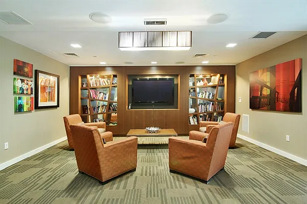 Sold by Citi Habitats | media 26