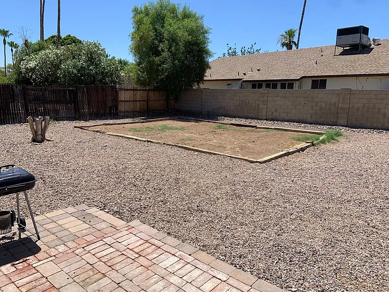 5321 W Eugie Ave — Photo 8