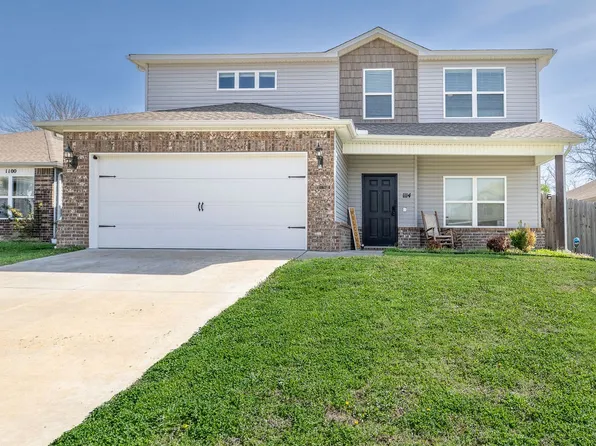1114 S Kingfisher Ln, Fayetteville, AR 72701