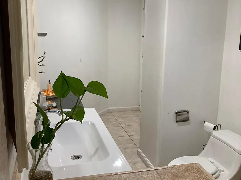 735 Vale View Dr #3 — Photo 6