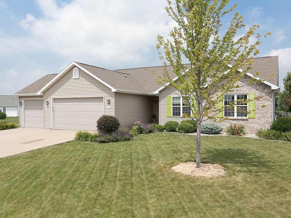 1st image of 2270 Willow Hill Dr