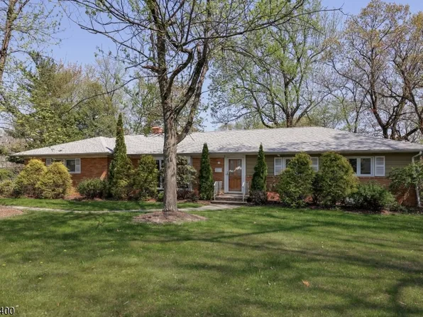 70 High Point Dr, Springfield Twp., NJ 07081