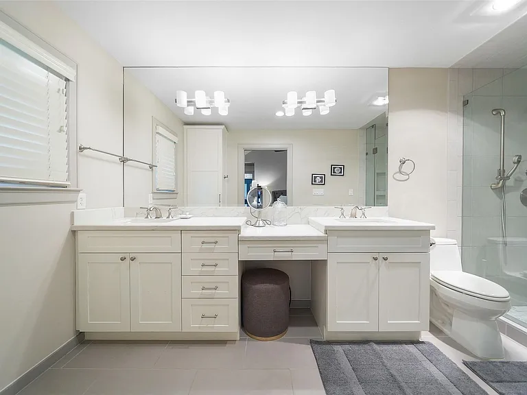 5058 Yarwell Dr — Photo 32