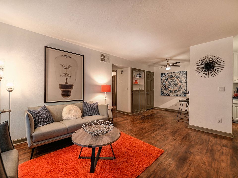 Sandpiper Living Room