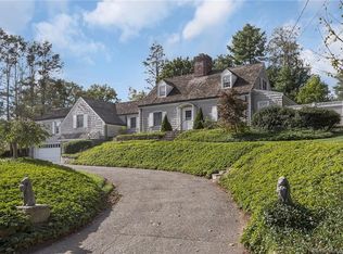 480 Field Point Rd, Greenwich, CT 06830