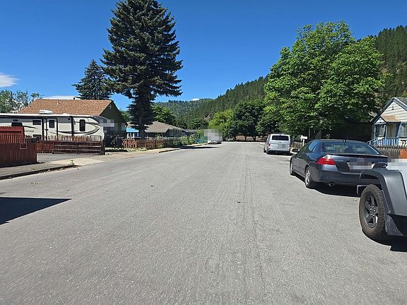 4th image of 414 W Mullan Ave