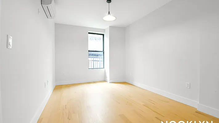 Rented by Nooklyn NYC LLC | media 14