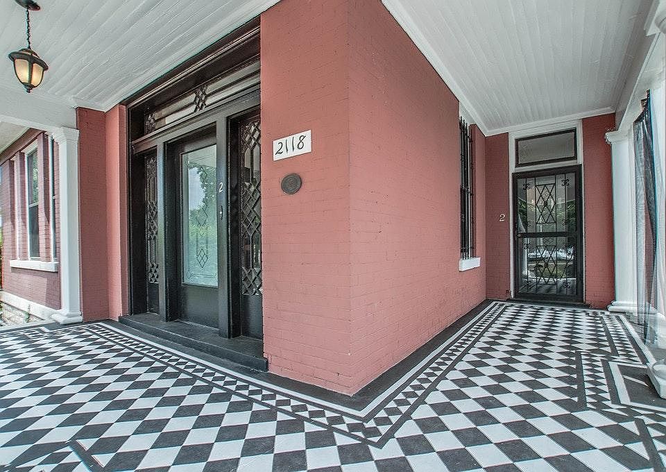 Main & Studio Entrance 
