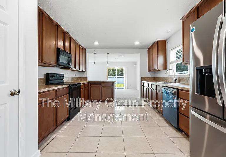 391 Hepburn Rd — Photo 10