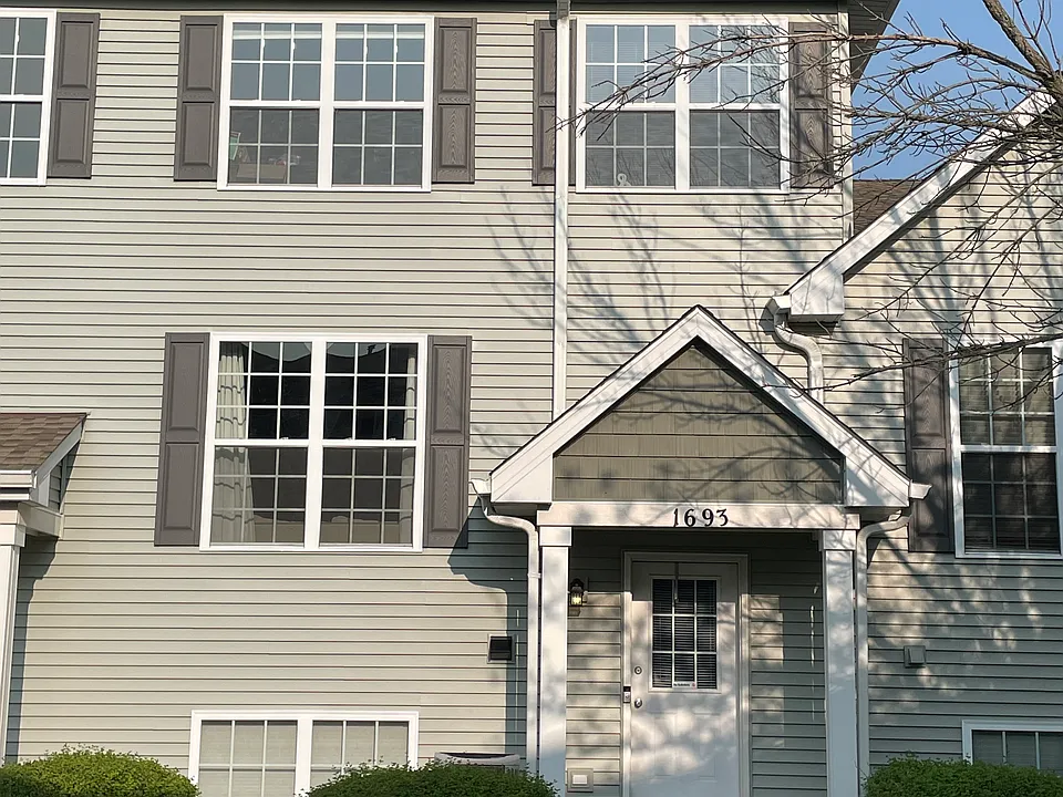 1693 W Turtle Creek Ln #1693