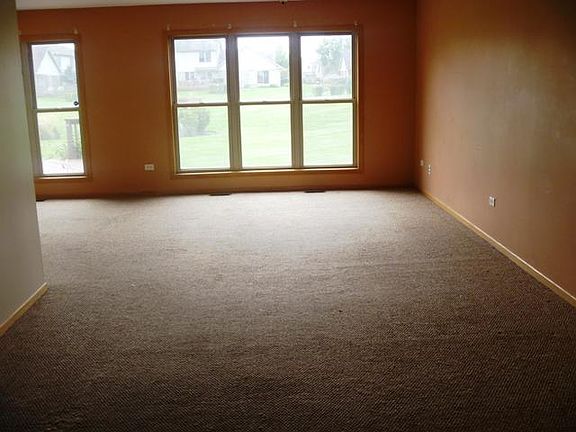 4th image of 61 Corinth Dr