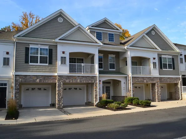 805 Brook Hollow Dr #805, Whippany, NJ 07981