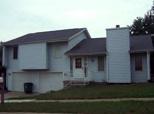 2263 Valley View Pl, Decatur, IL 62522