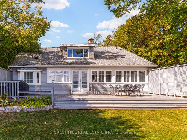 41 Sunnypoint Dr, Innisfil, ON L9S 2X4