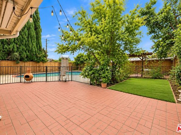 6848 Sylvia Ave