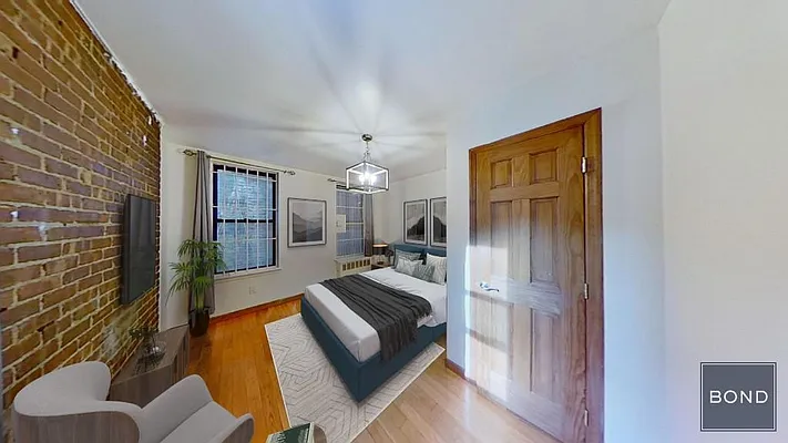 Rented by Bond New York | media 24