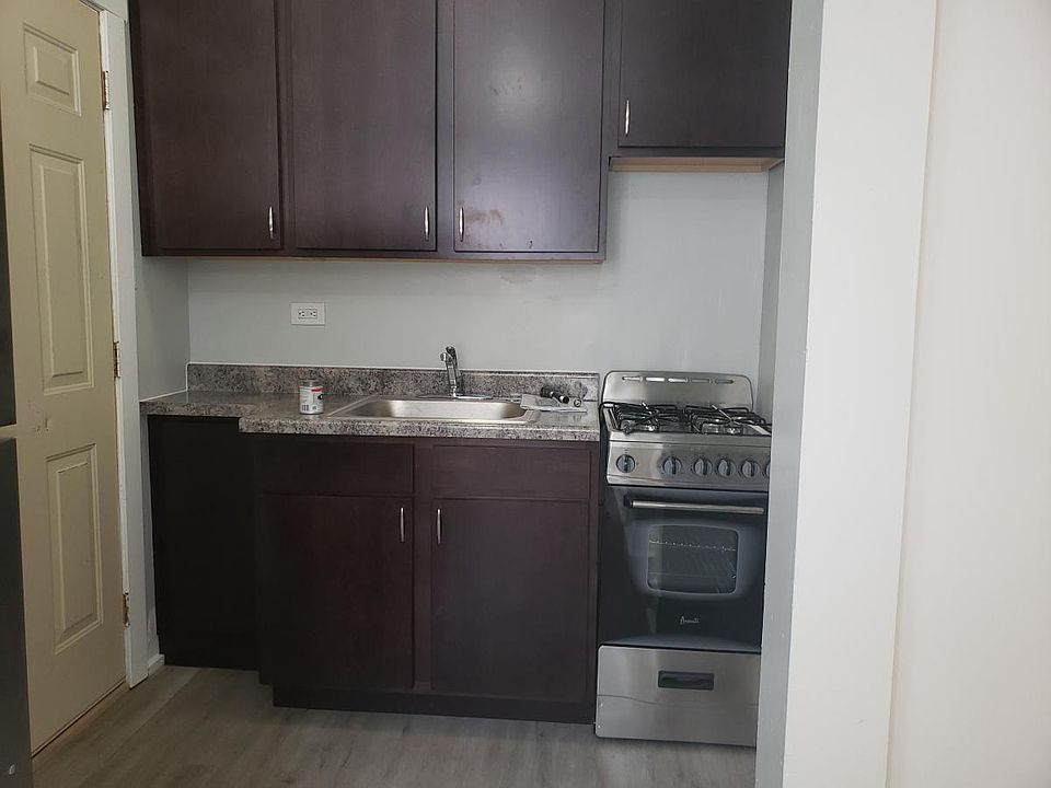 1st image of 4833 N Kimball Ave APT D3